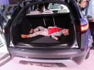 Презентация нового Range Rover Velar: превосходство простоты - фотография 15